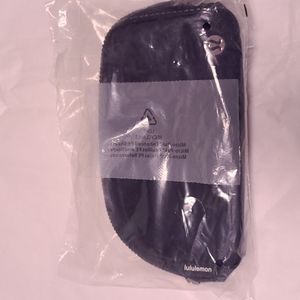 Lululemon everywhere belt bag